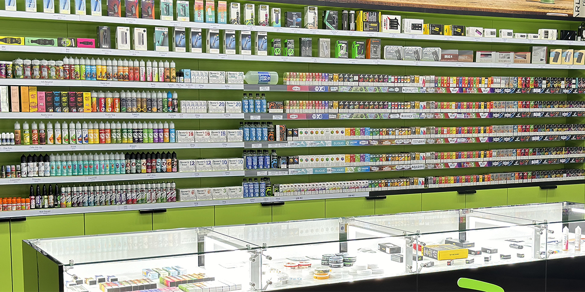 Začala platit spotřební daň na e-liquidy, kdy a jak se zvýší ceny?